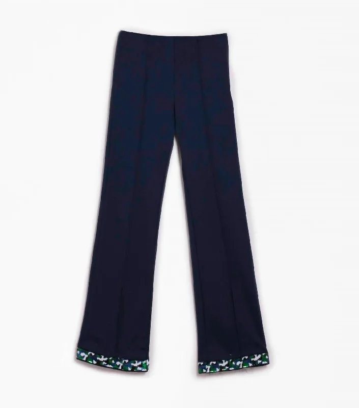 Break Fashion Norms Giullia Pant In Navy