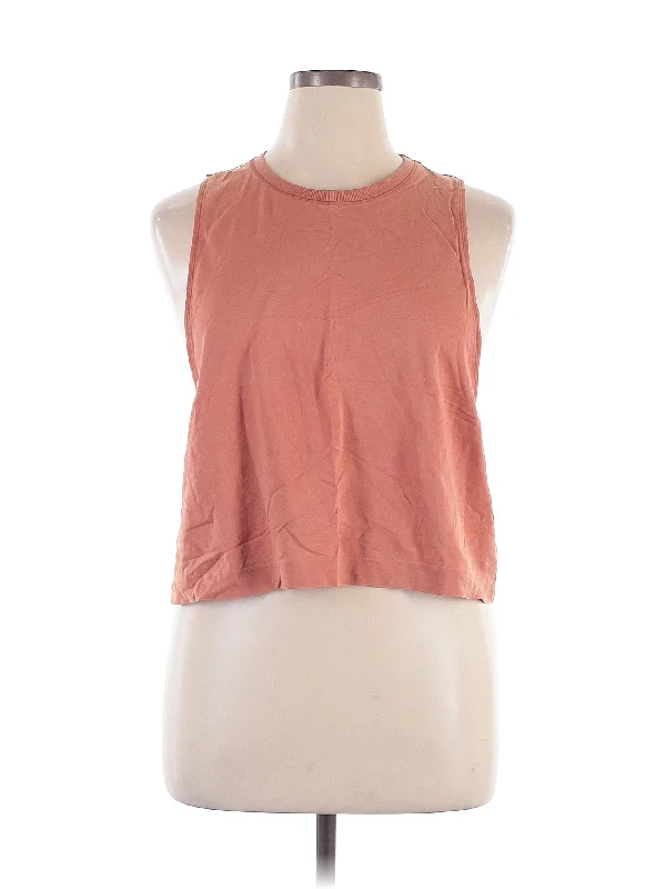 Women’s Outerwear for All Weather Conditions Tank Top