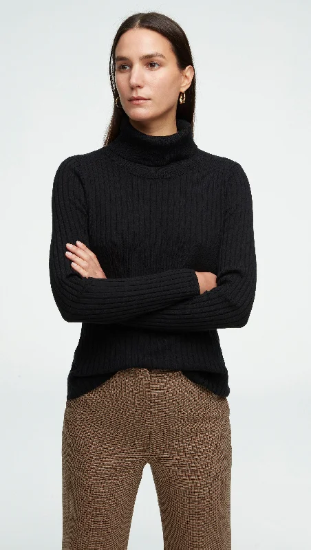 Everyday Wear Ribbed Turtleneck in Merino Wool | Black