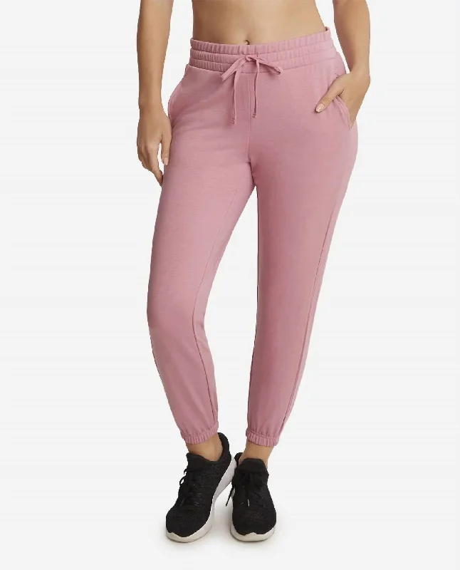 Elegant Fashion Textured Side Panel Jogger In Pink Pepper