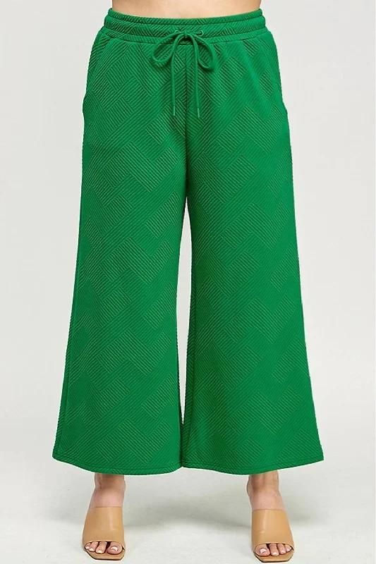 Limited Styles Textured Cropped Wide Pant In Green