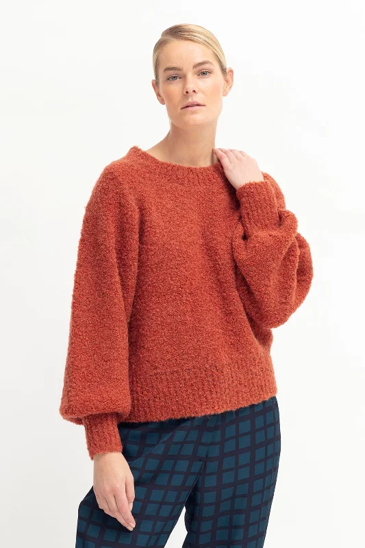 Travel Essentials Tukko Sweater