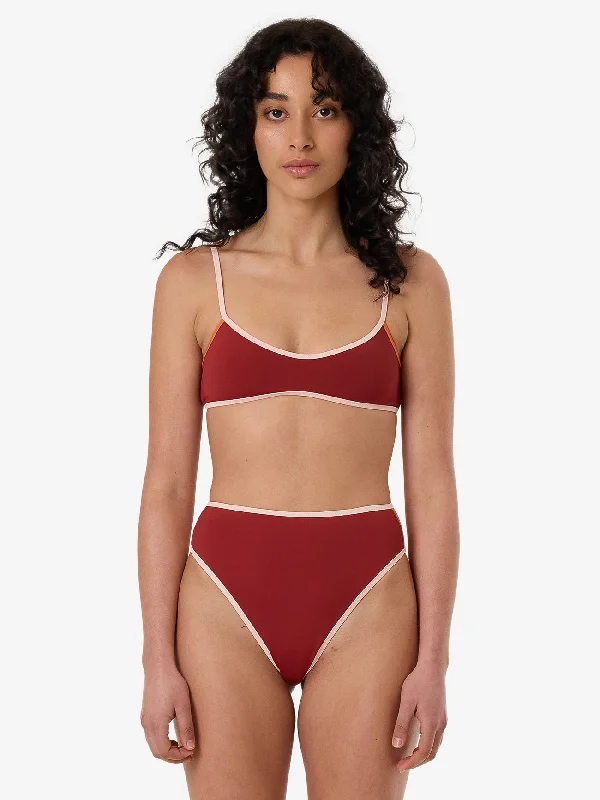 Modern Women’s Wardrobe Essentials Petra Crop Bikini Top - Crimson