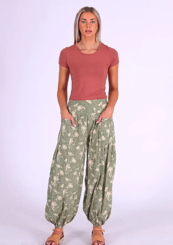 Casual Style for Busy Women Pilot Pants Cascade