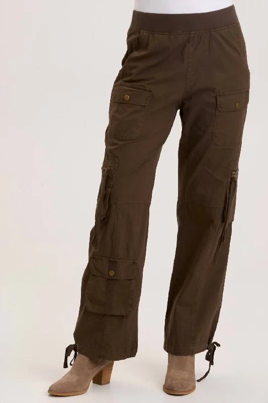 Luxe Women's Fashion Poplin Chaucer Pants In Boxwood Pigment