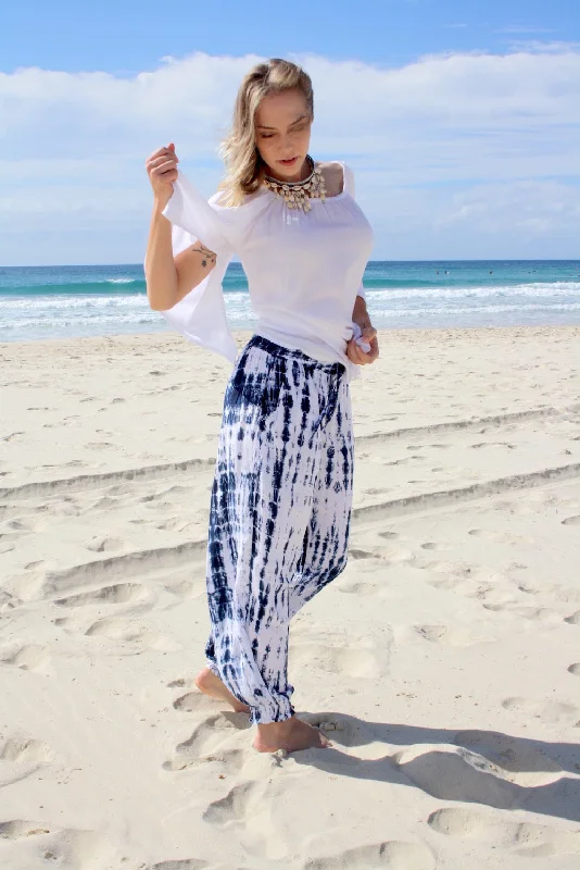 Weekend Exclusive Perfect Travel Elastic Long Pant In Blue Splash