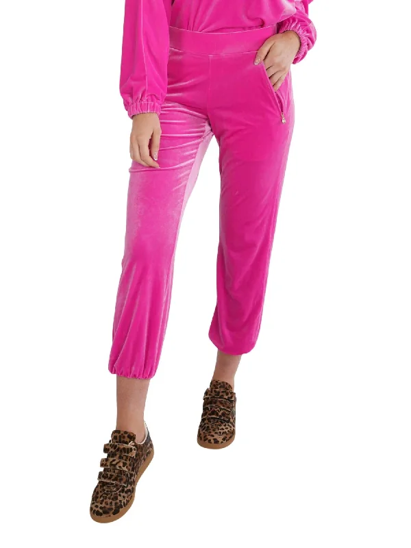 Women’s Casual and Dressy Outfits Downtown Jogger In Fuchsia Fedora