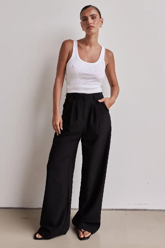 Big Discounts Logan Pant (Black)