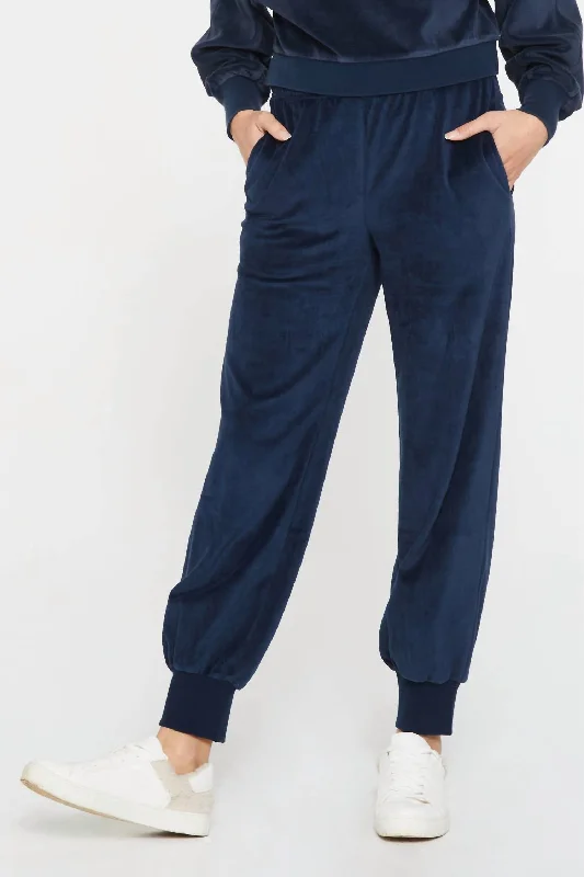 Clothes For Women Lusya Velour Jogger In Eclipse