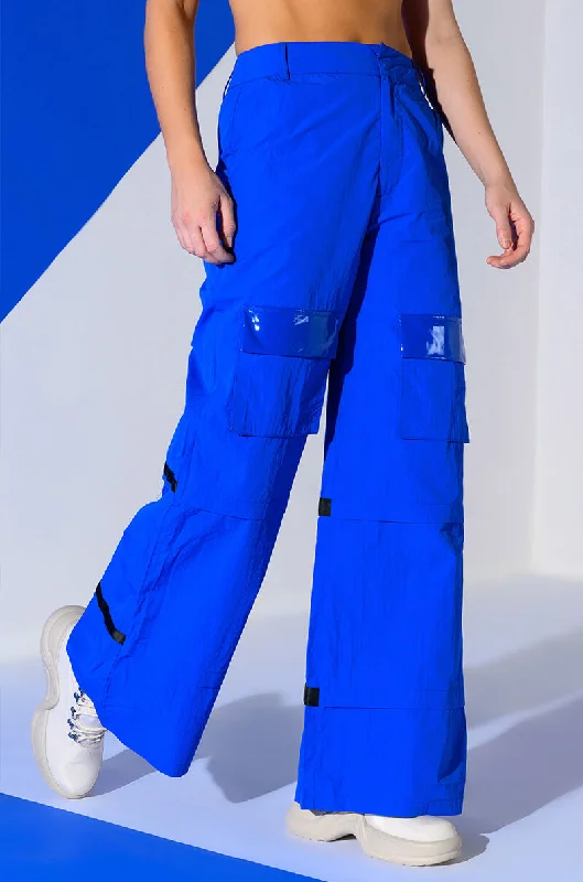 Trendy Outfits For Ladies LIFE'S A BREEZE LIGHTWEIGHT CARGO PANT