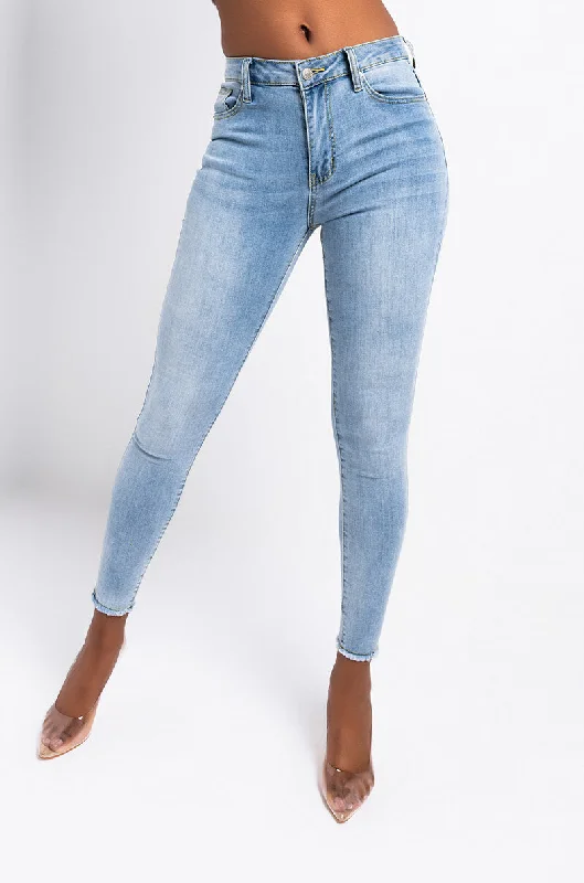 Best Sellers ALL OVER BACK LACE SKINNY JEANS