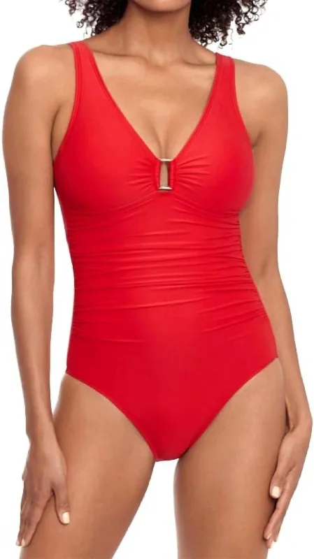 Casual Chic Ring-Front One Piece Swimsuit In Red