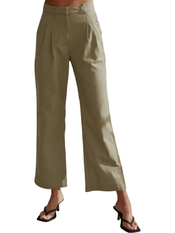 Classic Women's Fashion Linen Blend Trouser In Moss