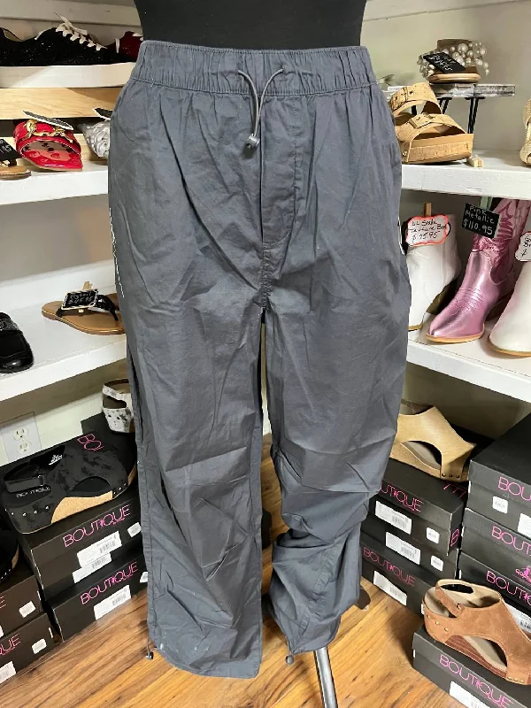 Comfort Meets Fashion Not On Me Pant In Charcoal