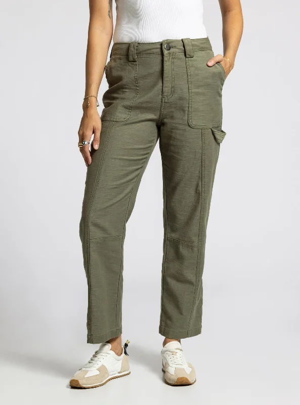 Elegant Attire For The Modern Lady STETSON PANTS